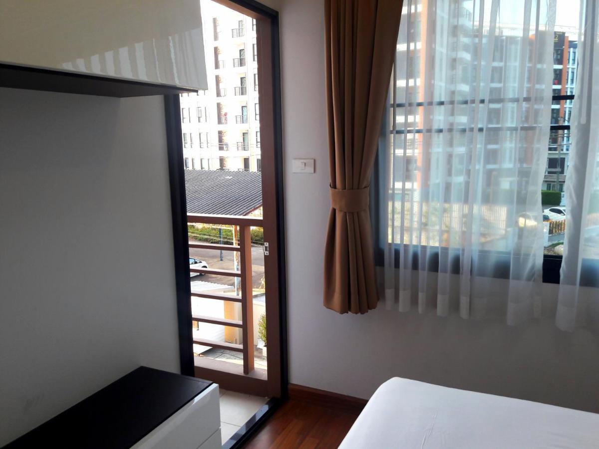 V-Twin Donjan Service Apartment Čiang Mai Exteriér fotografie