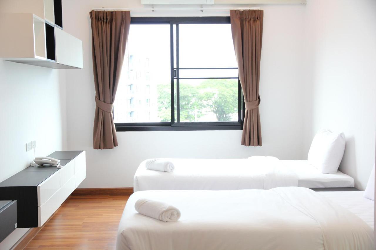 V-Twin Donjan Service Apartment Čiang Mai Exteriér fotografie