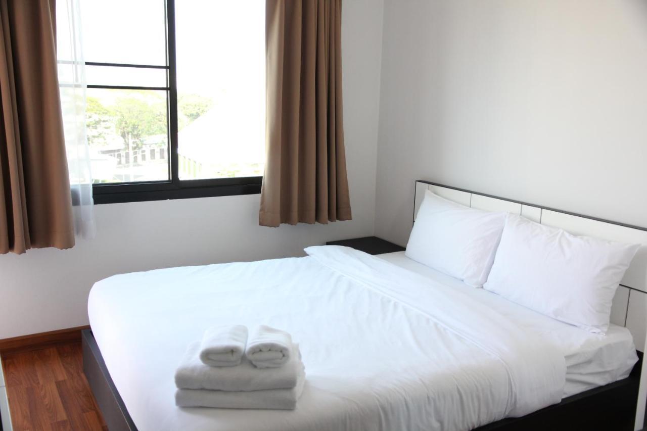 V-Twin Donjan Service Apartment Čiang Mai Exteriér fotografie