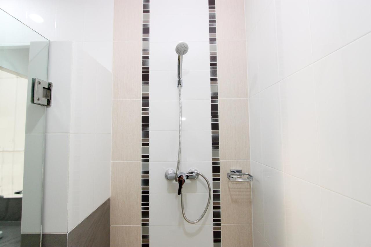 V-Twin Donjan Service Apartment Čiang Mai Exteriér fotografie