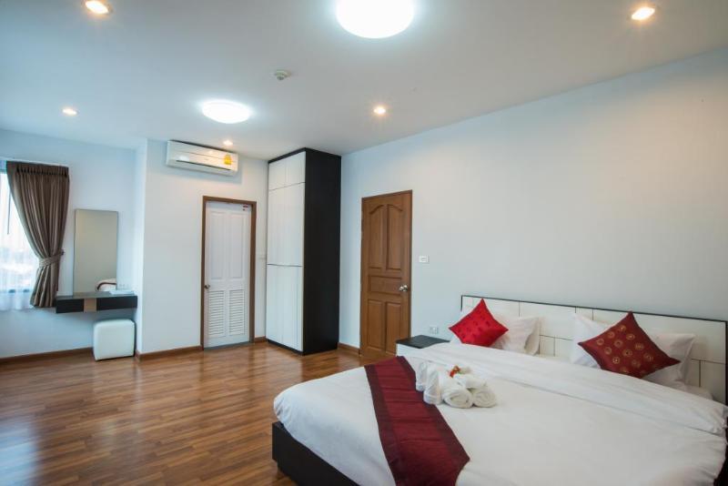 V-Twin Donjan Service Apartment Čiang Mai Exteriér fotografie