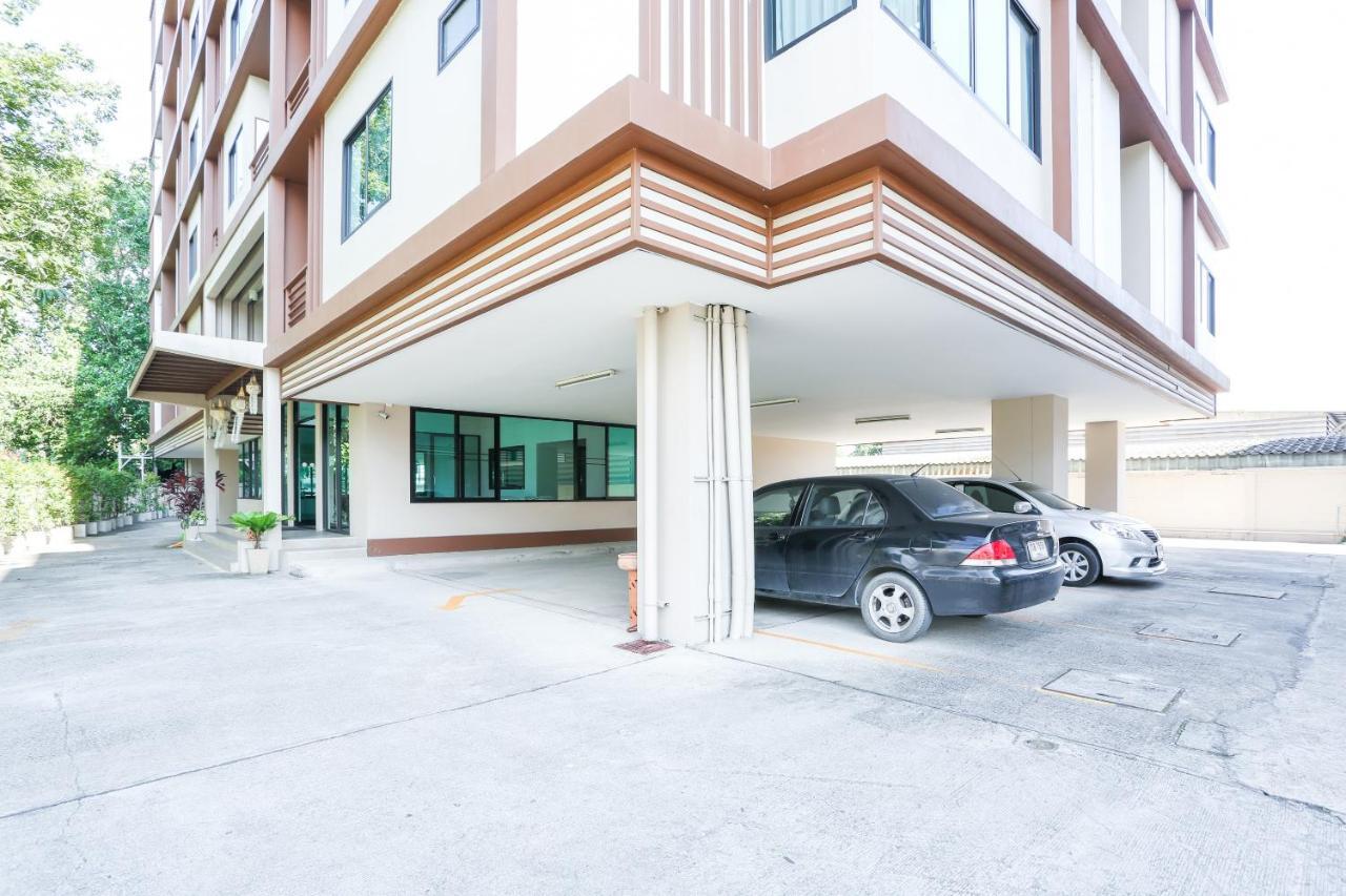 V-Twin Donjan Service Apartment Čiang Mai Exteriér fotografie