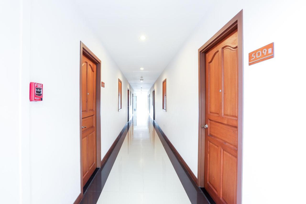 V-Twin Donjan Service Apartment Čiang Mai Exteriér fotografie