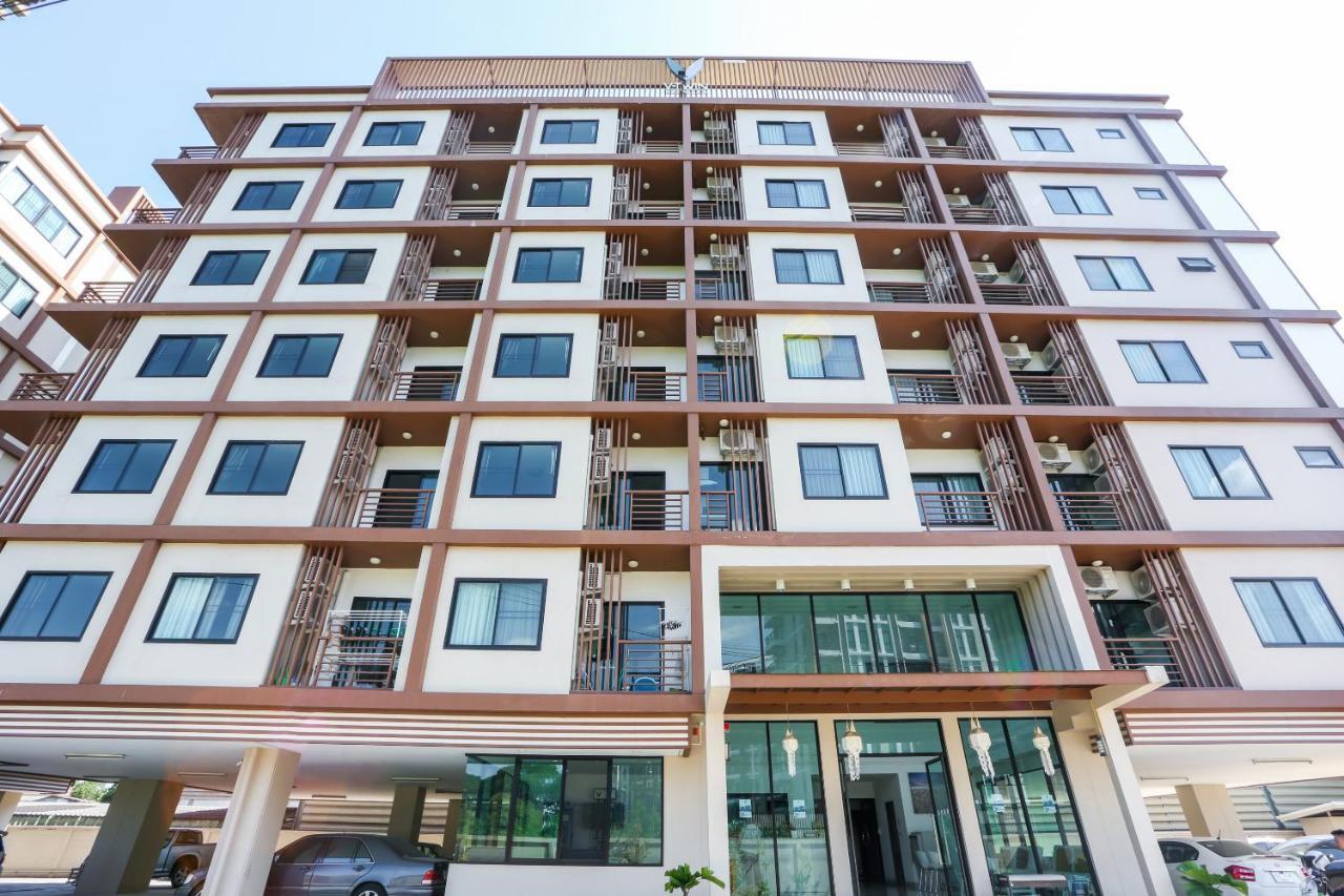 V-Twin Donjan Service Apartment Čiang Mai Exteriér fotografie